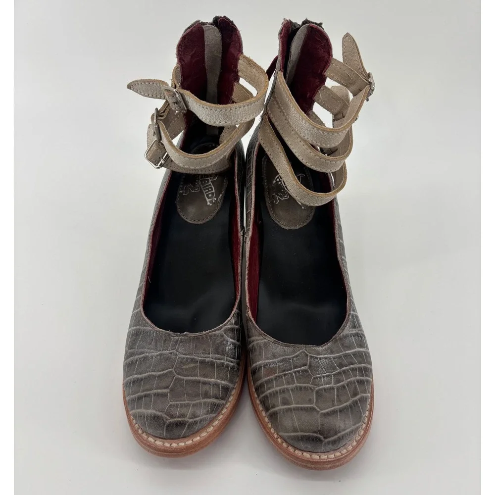 Freebird by Steven Randi Croc Embossed Leather Gray Ankle Strap Heels Size 8